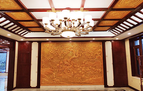 化州中式别墅客厅中式木作横梁吊顶装饰展示